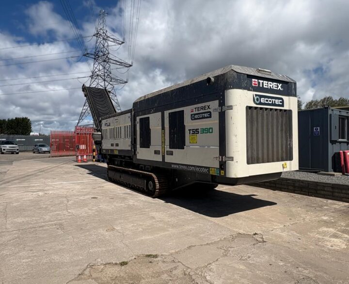Terex TSS390 - Shredders