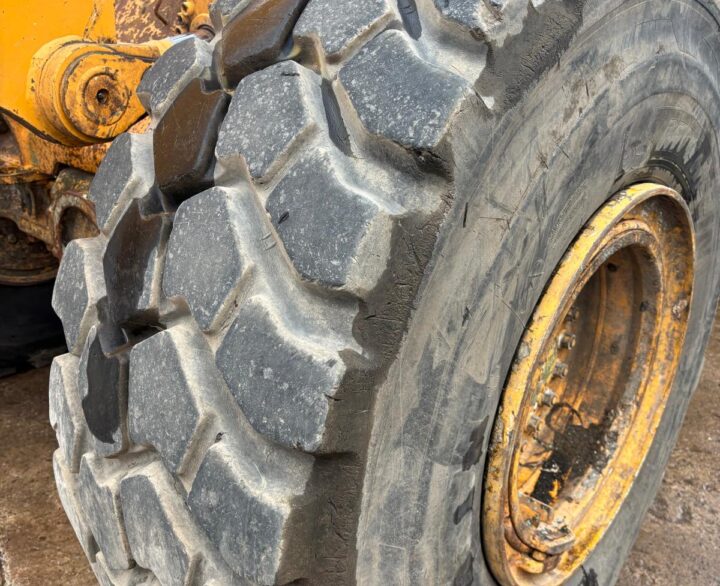 Hyundai HL960HDXT - Used Wheel Loaders