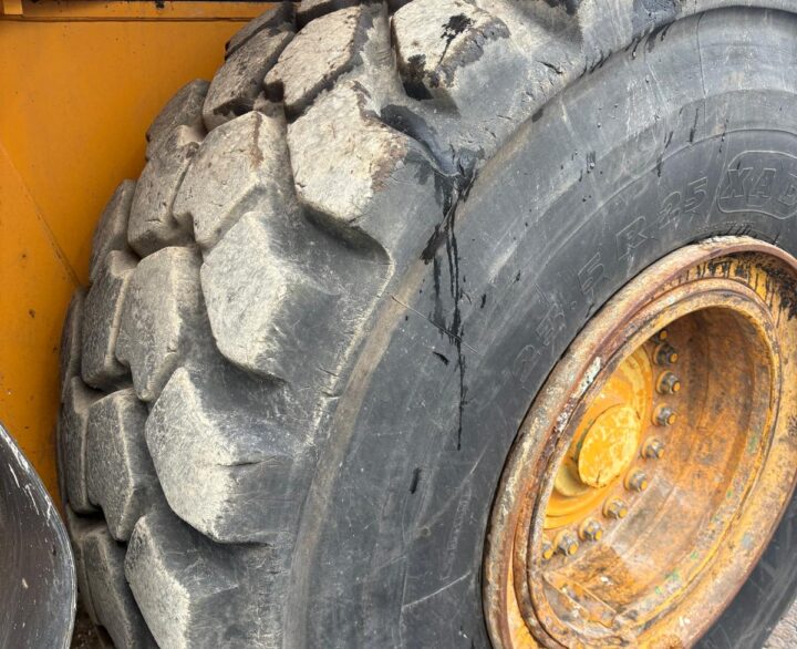 Hyundai HL960HDXT - Used Wheel Loaders