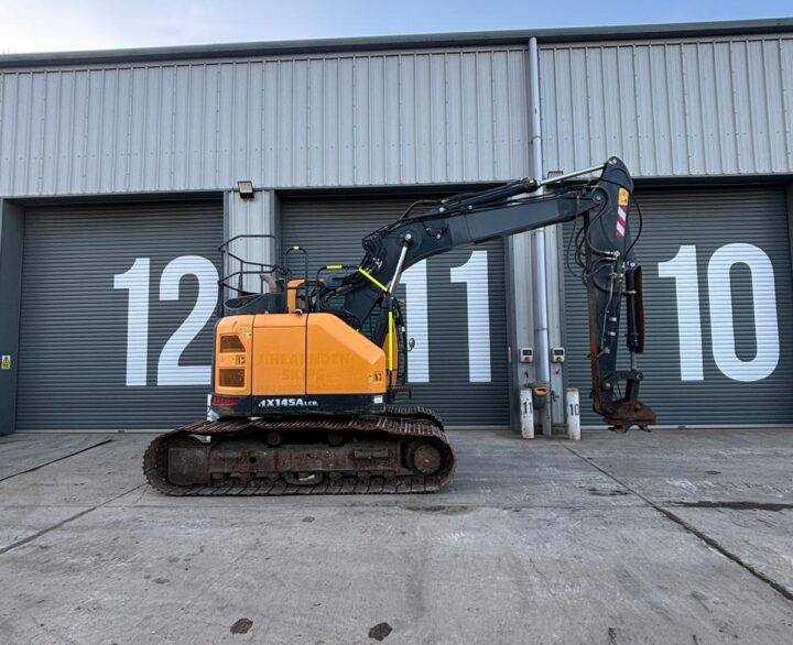 Hyundai HX145LCR - Crawler Excavators