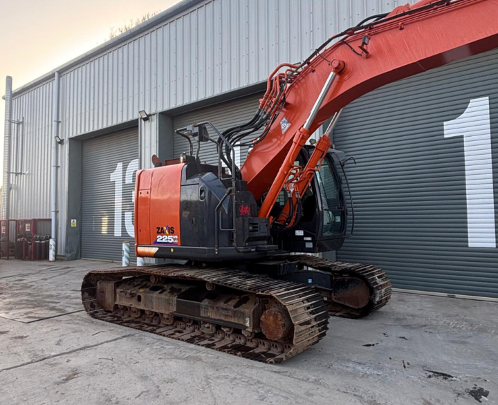 Hitachi ZX225USLC-6 - Crawler Excavators