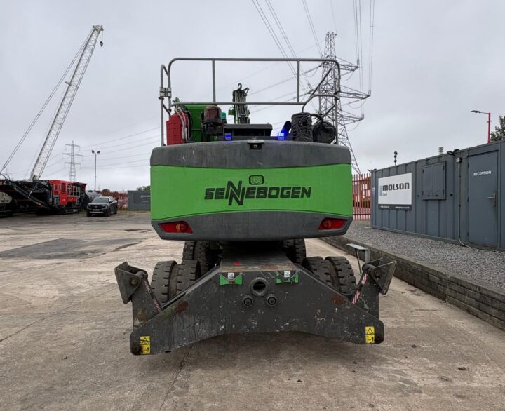 Sennebogen 817M - Material Handlers