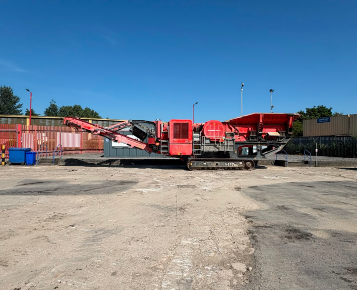 Terex Finlay J-1170 HR - Used Crushers
