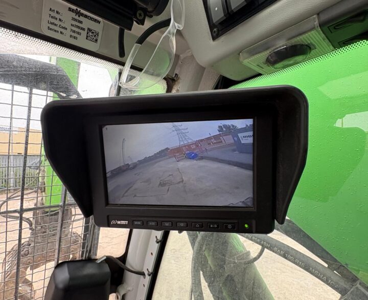 Sennebogen 817M - Material Handlers