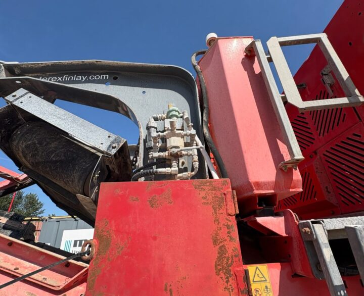Terex Finlay J-1170 HR - Used Crushers