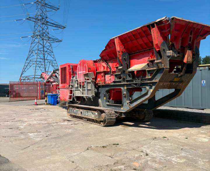 Terex Finlay J-1170 HR - Used Crushers