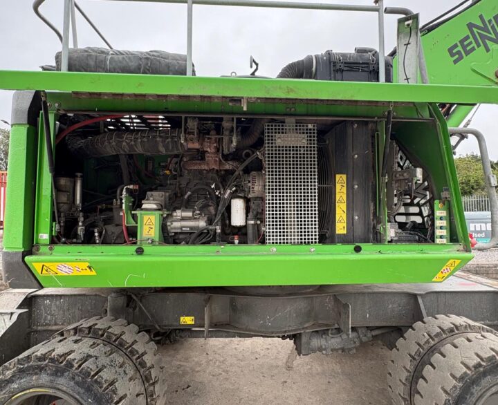 Sennebogen 817M - Material Handlers