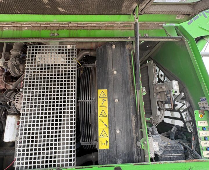 Sennebogen 817M - Material Handlers