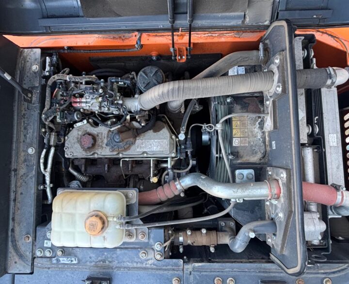 Doosan DX140LC-5 - Crawler Excavators