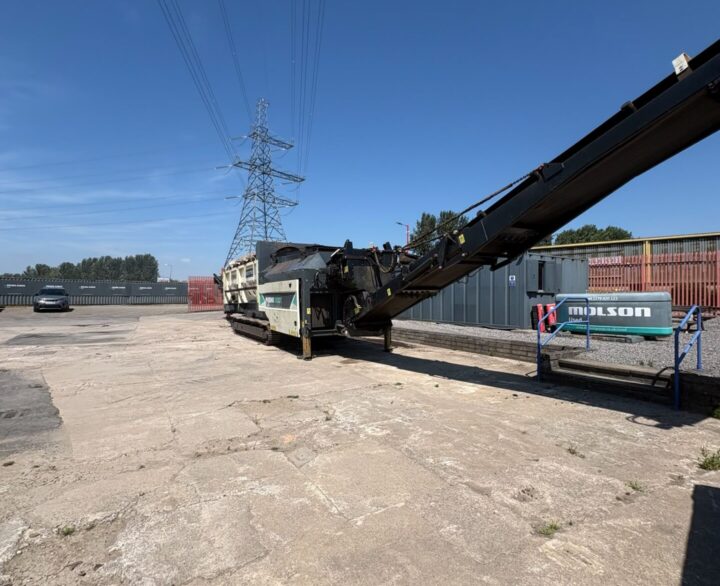 Terex EcoTec Phoenix 2100T - Used Screeners