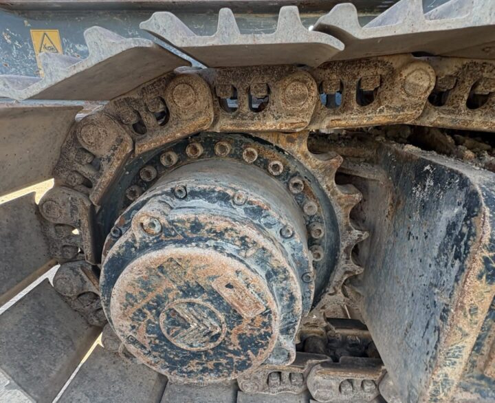 Terex Finlay J-1170 HR - Used Crushers