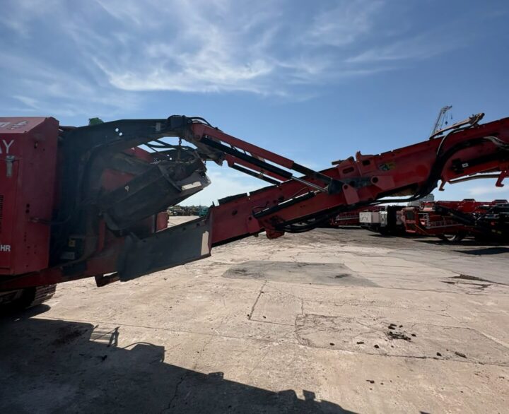 Terex Finlay J-1170 HR - Used Crushers