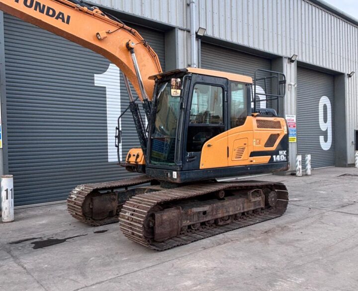 Hyundai HX140L - Crawler Excavators