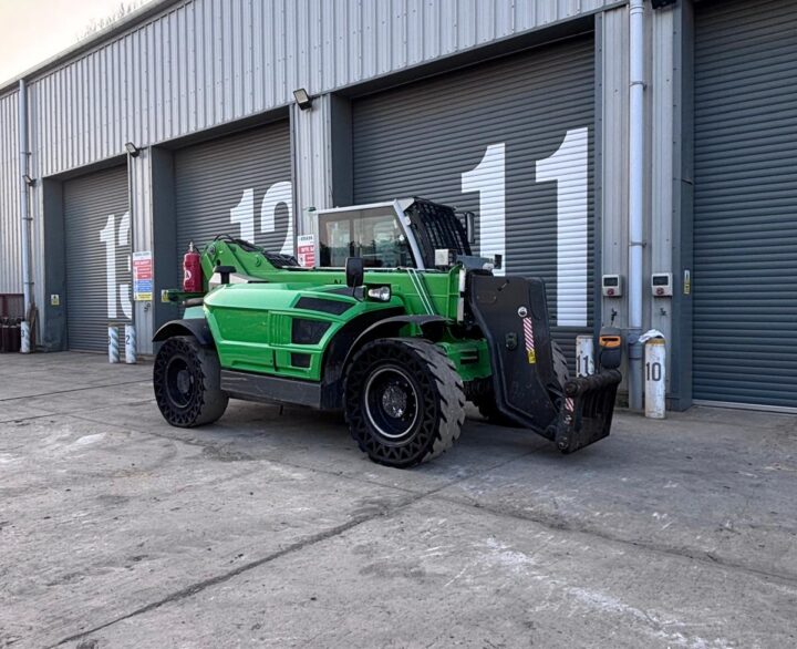 Sennebogen 355 - Telehandlers