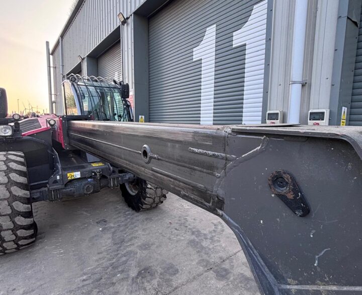 Massey Ferguson TH7038 - Telehandlers
