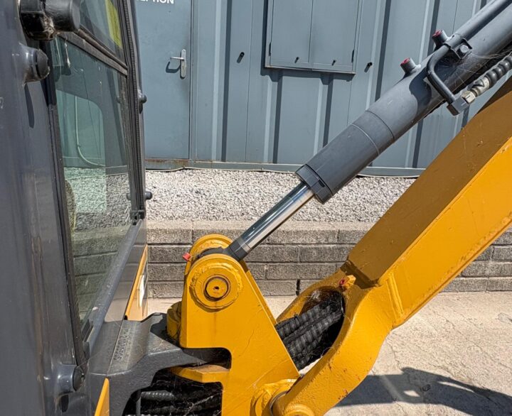 XCMG XE20E - Mini Excavators