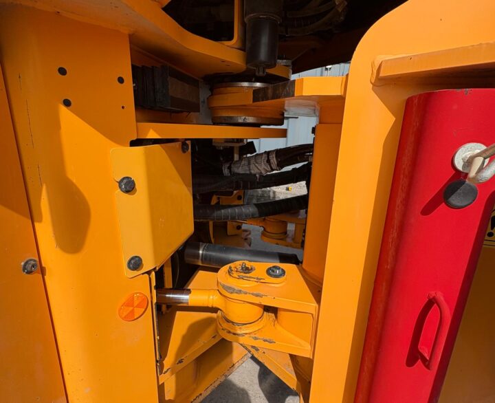Hyundai HL960AHDXT - Used Wheel Loaders
