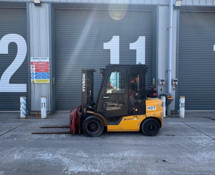 Hyundai 30D-9 - Telehandlers