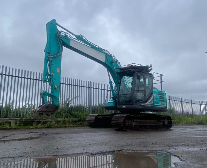 Kobelco SK130LC-11 - Crawler Excavators