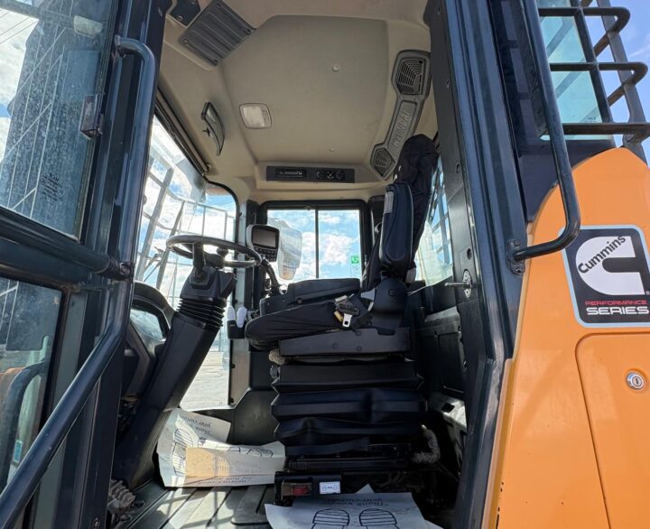 Hyundai HL960AHDXT - Used Wheel Loaders
