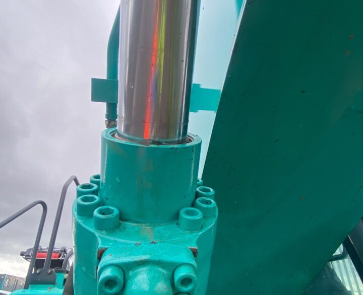 Kobelco SK130LC-11 - Crawler Excavators