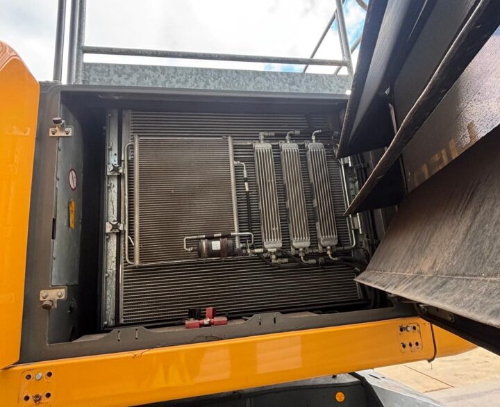 Liebherr LH50 - Material Handlers
