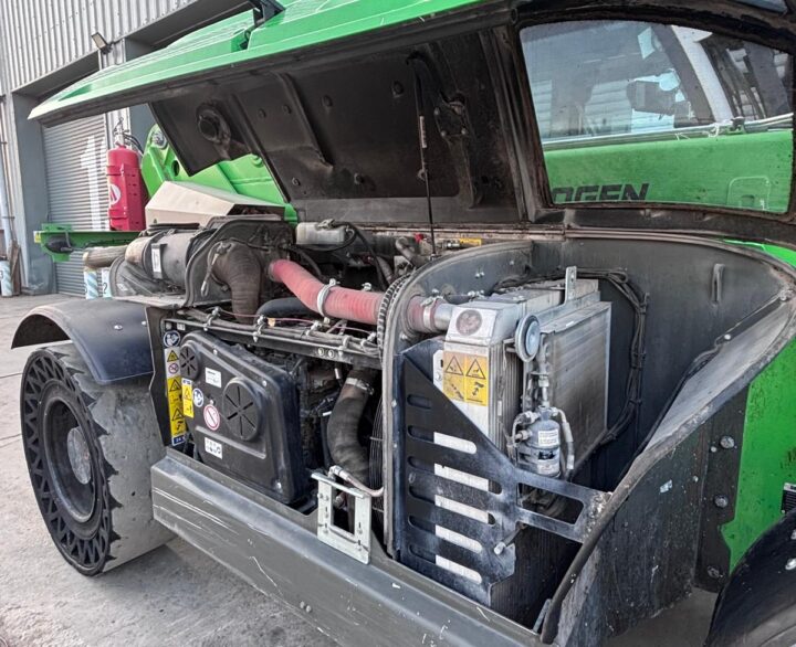 Sennebogen 355 - Telehandlers