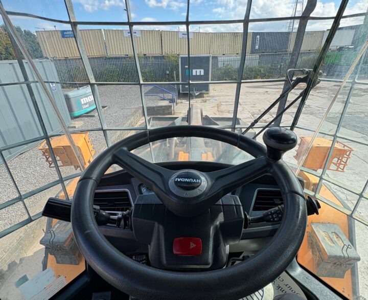 Hyundai HL960AHDXT - Used Wheel Loaders