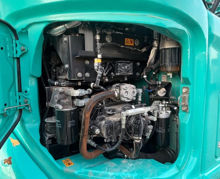 Kobelco SK140SRLC-7 DZ - Crawler Excavators