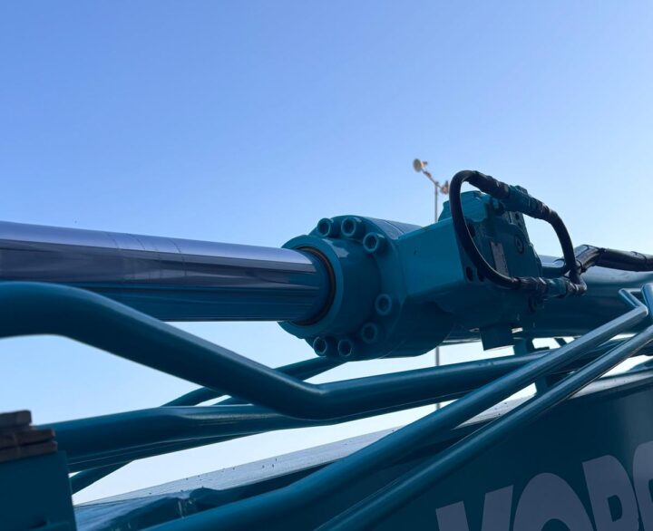 Kobelco SK140SRLC-7 DZ - Crawler Excavators