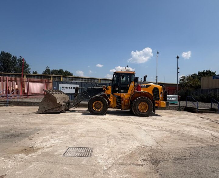 Hyundai HL960AHDXT - Used Wheel Loaders