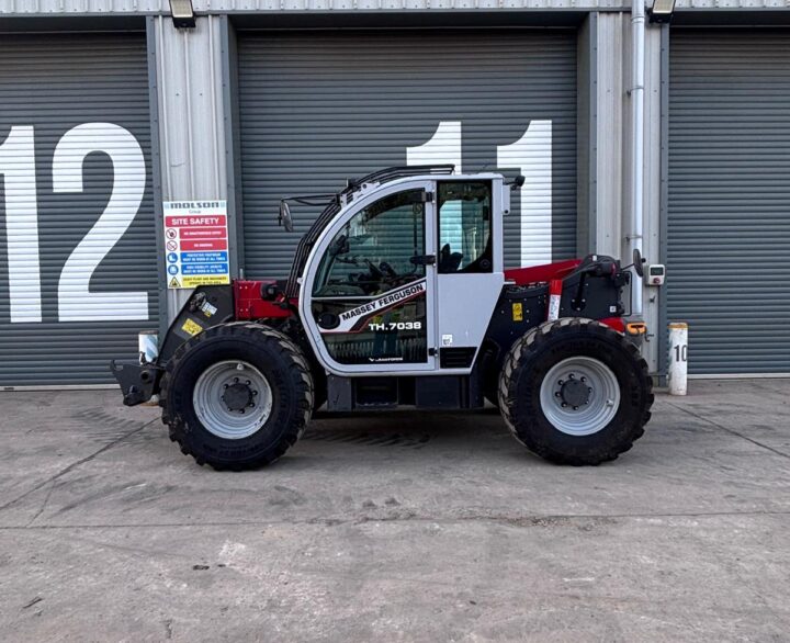 Massey Ferguson TH7038 - Telehandlers