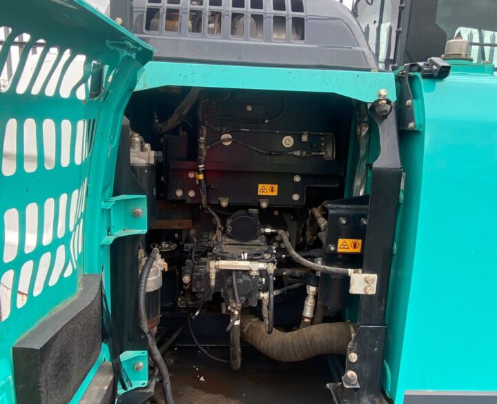 Kobelco SK130LC-11 - Crawler Excavators
