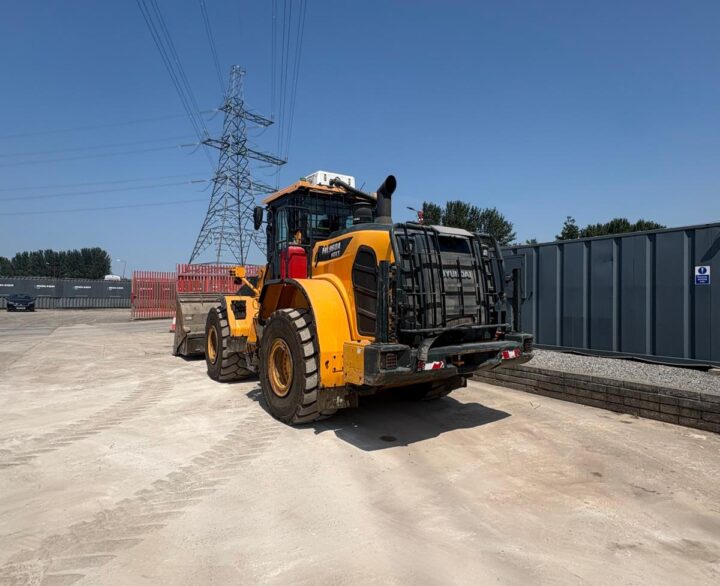 Hyundai HL960AHDXT - Used Wheel Loaders