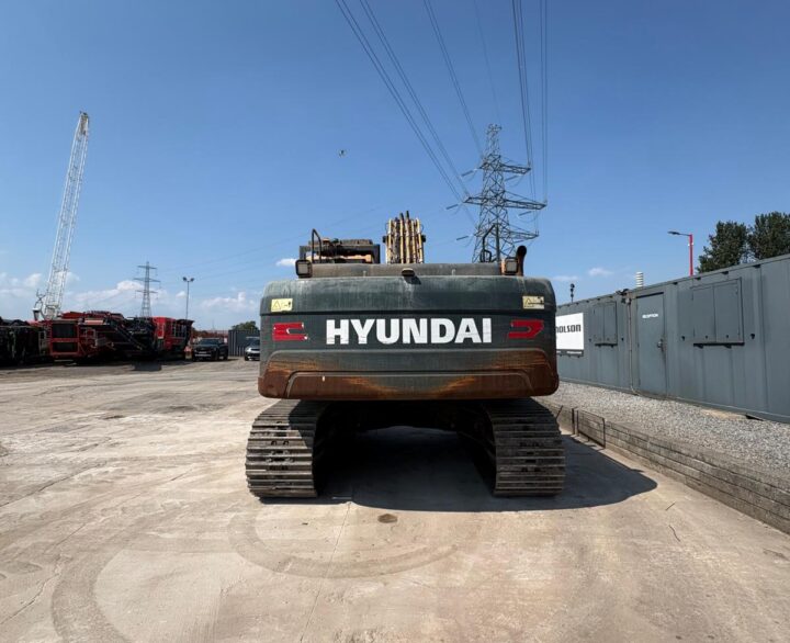 Hyundai HX300L - Crawler Excavators