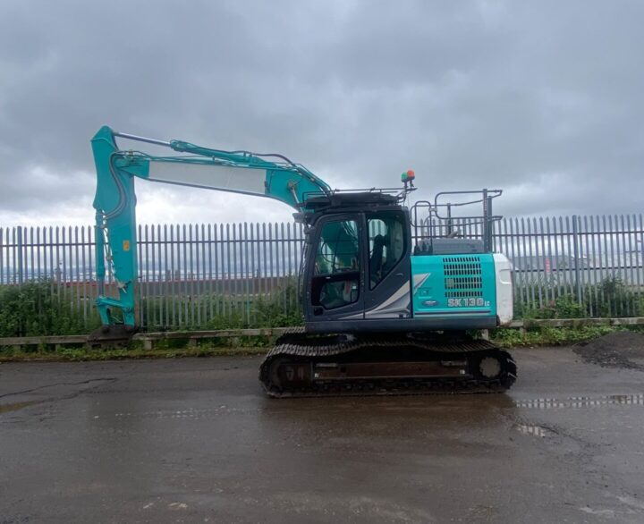 Kobelco SK130LC-11 - Crawler Excavators