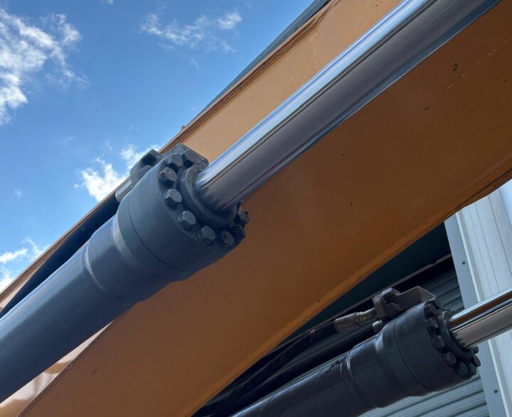 Liebherr LH50 - Material Handlers