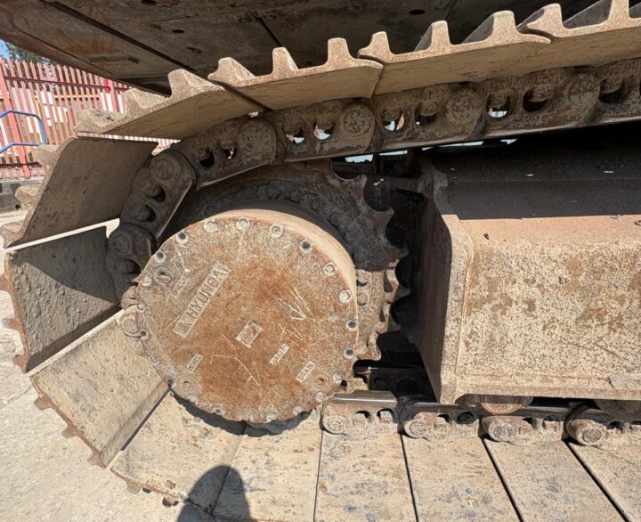 Hyundai HX300L - Crawler Excavators