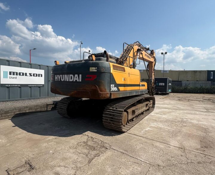 Hyundai HX300L - Crawler Excavators