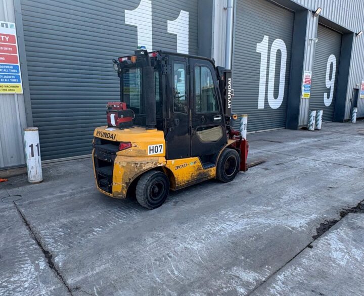 Hyundai 30D-9 - Telehandlers