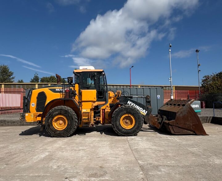 Hyundai HL960AHDXT - Used Wheel Loaders