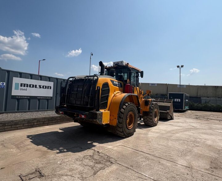 Hyundai HL960AHDXT - Used Wheel Loaders
