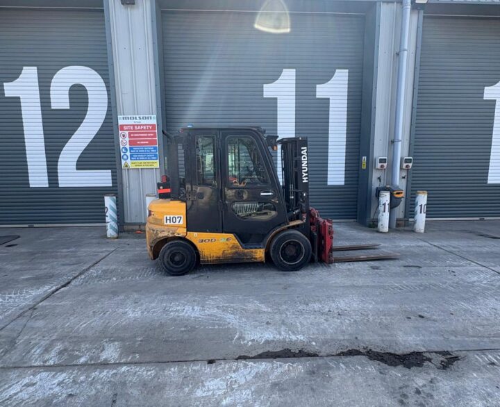 Hyundai 30D-9 - Telehandlers