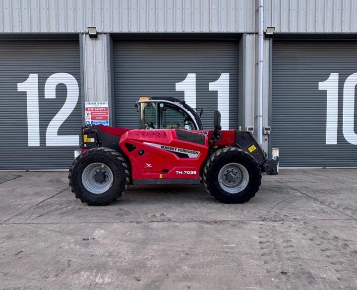 Massey Ferguson TH7038 - Telehandlers