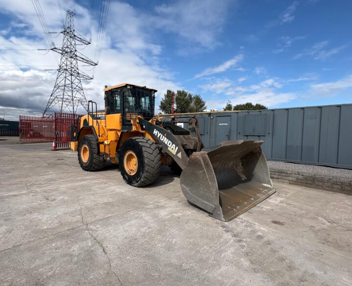 Hyundai HL960AHDXT - Used Wheel Loaders