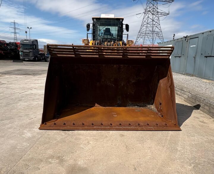 Hyundai HL960AHDXT - Used Wheel Loaders