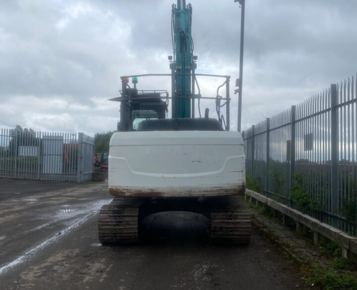 Kobelco SK130LC-11 - Crawler Excavators