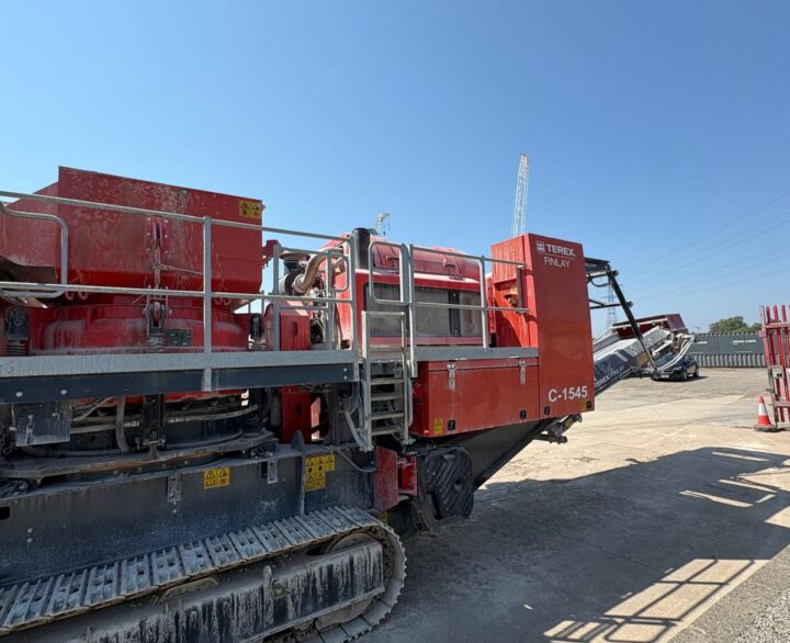 Terex Finlay C-1545 - Used Crushers
