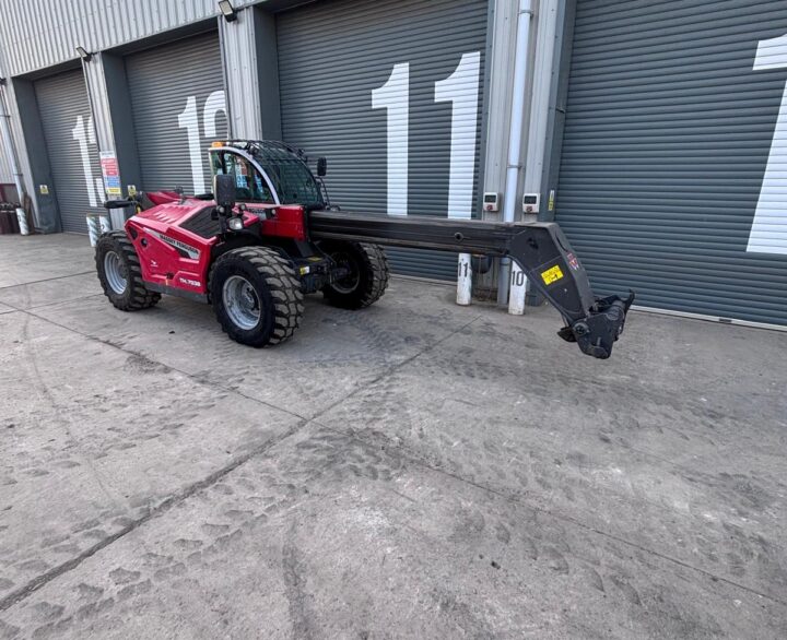 Massey Ferguson TH7038 - Telehandlers
