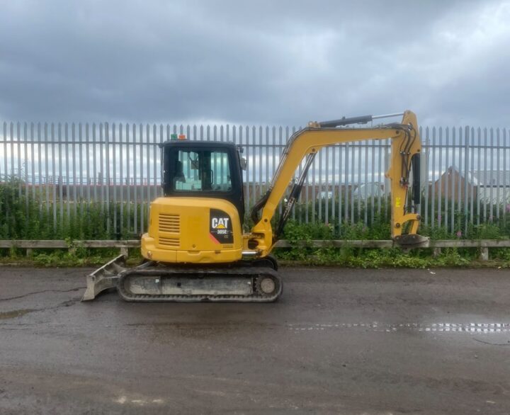 CAT 305E - Mini Excavators